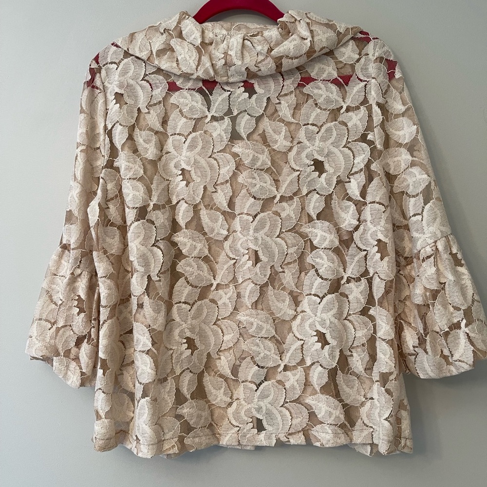 Lacy lightweight jacket